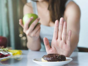 Sức khỏe - 5 điều tưởng không sao nhưng khiến bạn tăng cân vù vù, nhịn ăn nhịn uống cả tháng cũng không giảm nổi 1 lạng