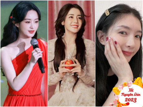 Mùng 1 Tết: Triệu Lệ Dĩnh rực rỡ "gái 1 con", chị đẹp 30 Chưa Phải Là Hết khoe bộ móng mới "tậu"