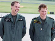 Giải trí - Hoàng tử Harry tố bị anh trai William cười nhạo và hạ bệ mình 14 năm trước