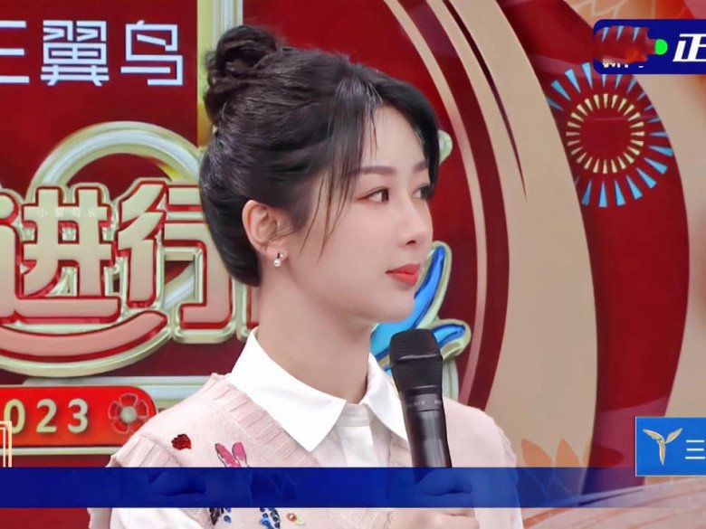 Góc nghiêng của nàng Tiểu hoa gây sốt.