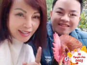 Tin tức - Cô dâu Thu Sao và chồng trẻ đón Tết Quý Mão hoành tráng tại nhà riêng, nhan sắc trẻ chục tuổi