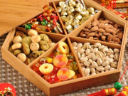 Sức khỏe - Những thực phẩm chị em "chăm" ăn dịp Tết dễ khiến u xơ mọc chi chít trong tử cung