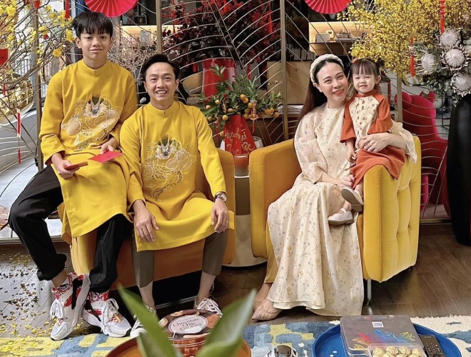 Tối mùng 5 Tết 2023, mạng xã hội bất ngờ lan truyền thông tin con trai Cường Đô La nhận được số tiền lì xì khủng lên tới 170 triệu đồng.