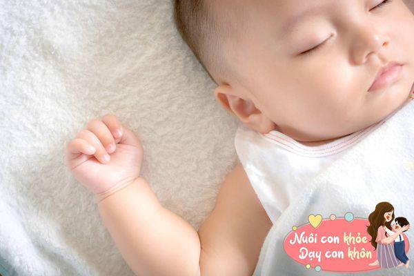 3 bí mật báo hiệu tình trạng sức khỏe của trẻ sơ sinh, nếu bỏ qua sẽ vô tình khiến con chậm lớn - 9