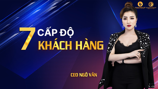 Cô không ngần ngại chia sẻ các kiến thức, kinh nghiệm trong kinh doanh của mình tới mọi người