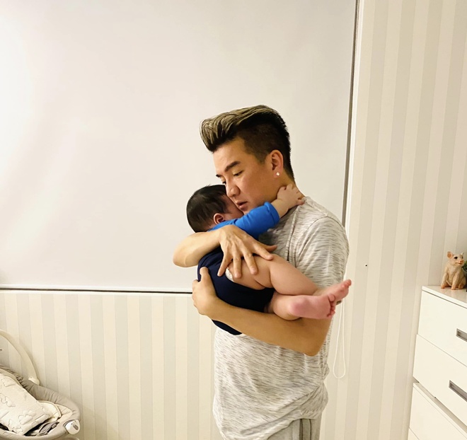 Sao Việt 24h: Ngỡ ngàng trước danh tính amp;#34;người yêuamp;#34; khiến Đàm Vĩnh Hưng yêu hơn cả chính bản thân mình - 6