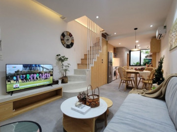 Ngỡ ngàng ngôi nhà 34m2 “ăn gian” diện tích sau khi cải tạo