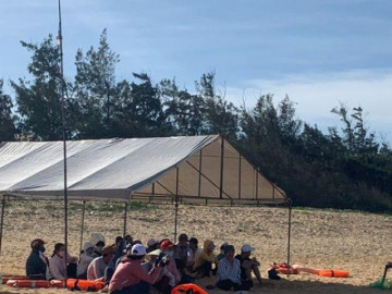 Thi thể bé 3 tuổi trôi dạt trên biển Quy Nhơn, cách nơi mất tích gần 100km