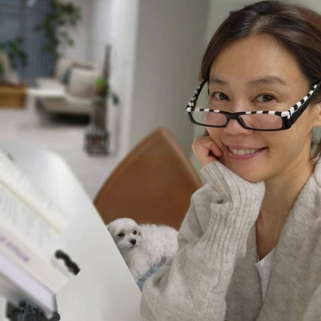 Nhiều người nhận ra Kim Ji Ho có nhiều điểm lão hóa trên mặt.