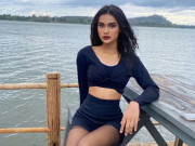 Bà bầu - Mang bầu và đi đẻ khi chồng nhập ngũ, mẹ bỉm sau sinh tự chăm sóc bản thân và “thăng hạng” nhan sắc ngoạn mục