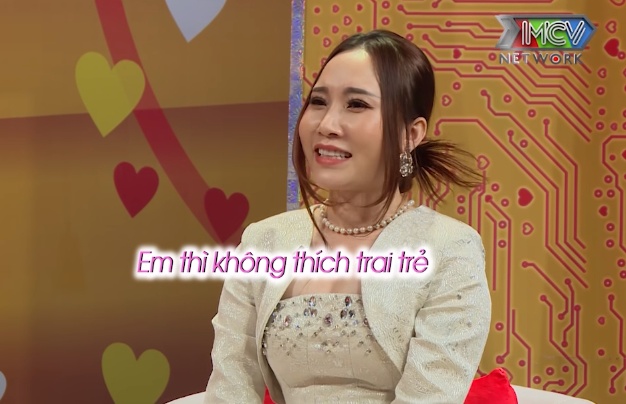 img srchttps://cdn.eva.vn/upload/1-2023/images/2023-02-13/chau-trai-nsut-kim-tieu-long-tan-do-vo-hon-6-tuoi-xinh-nhu-thien-than-lam-nang-khoc-trong-dem-dinh-m-cats-crop2-1676276665-908-width713height507.jpg width660 /