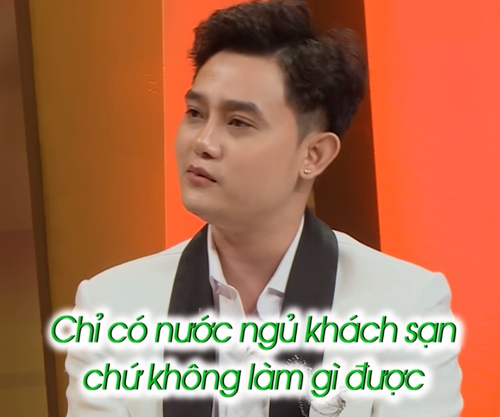 img srchttps://cdn.eva.vn/upload/1-2023/images/2023-02-13/chau-trai-nsut-kim-tieu-long-tan-do-vo-hon-6-tuoi-xinh-nhu-thien-than-lam-nang-khoc-trong-dem-dinh-m-cats6-1676276665-311-width711height518.jpg width660 /