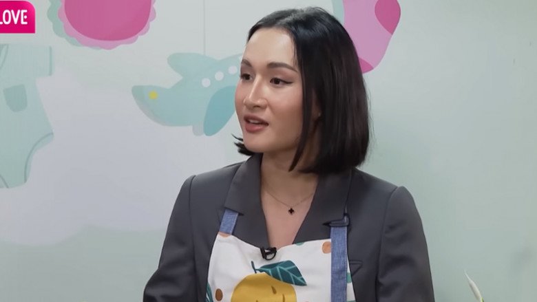 Nữ Youtuber đã chia sẻ về hành trình đón nhận tin vui mang thai cũng như ngày đi đẻ thú vị.