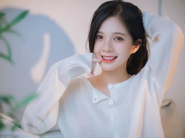 Cô giáo cao mét rưỡi của VTV: Tháng kiếm 20 triệu đồng, từng bị mắng vì để Lương Thu Trang amp;#34;lợi dụngamp;#34; - 16