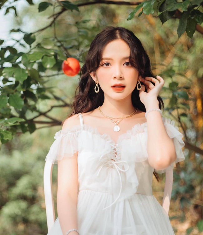 Cô giáo cao mét rưỡi của VTV: Tháng kiếm 20 triệu đồng, từng bị mắng vì để Lương Thu Trang amp;#34;lợi dụngamp;#34; - 1