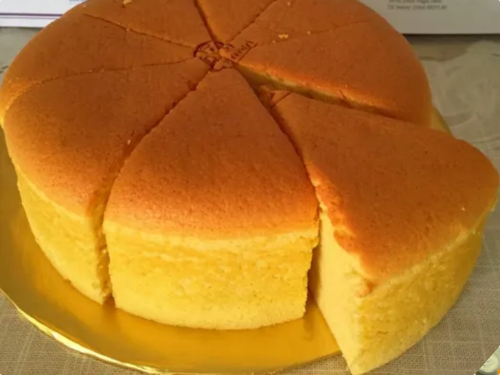 8 cách làm bánh bông lan xốp mềm cực dễ, ai cũng thực hiện được - 10