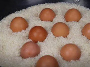 Bếp Eva - Mở thùng gạo thấy thứ này ở trong, con dâu chê mẹ chồng "tối cổ" khiến bà giận giữ bỏ đi
