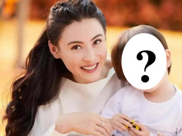 Ngôi sao 24/7: Báo Trung: Sốt chân dung con trai út của Trương Bá Chi, bất ngờ nhất là đôi mắt lai