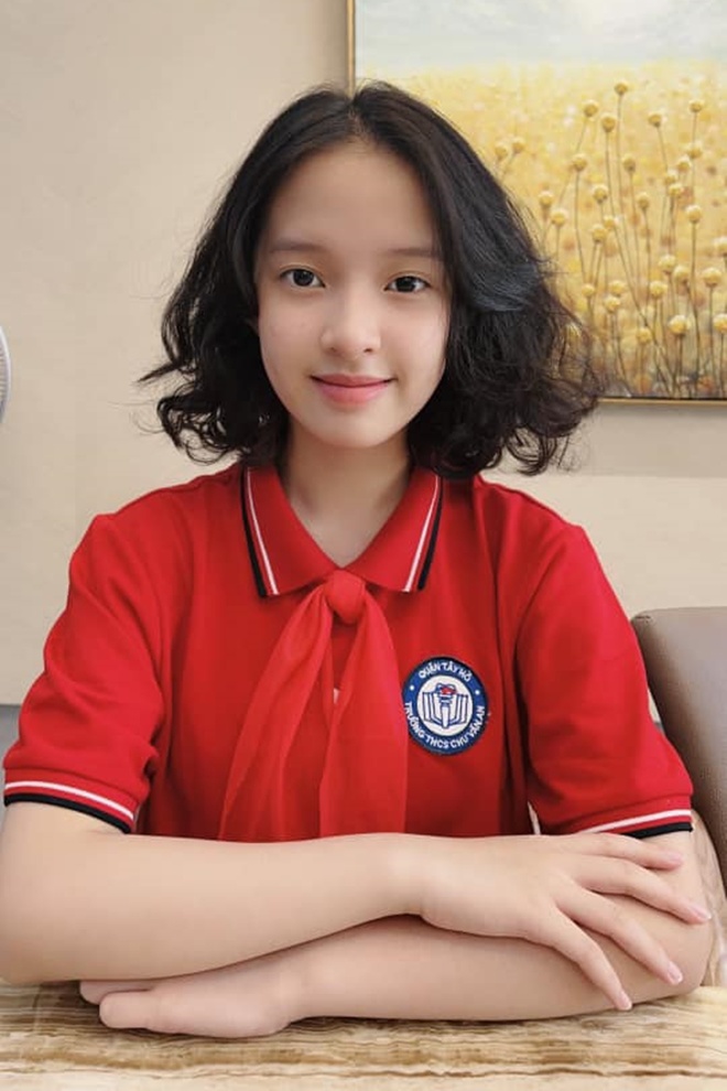 Nhím amp;#34;Bố ơi mình đi đâu thếamp;#34; - con gái Hồng Đăng: Má lúm xinh đẹp, cao hơn mẹ nhưng bị nói amp;#34;như da bọc xươngamp;#34; - 10