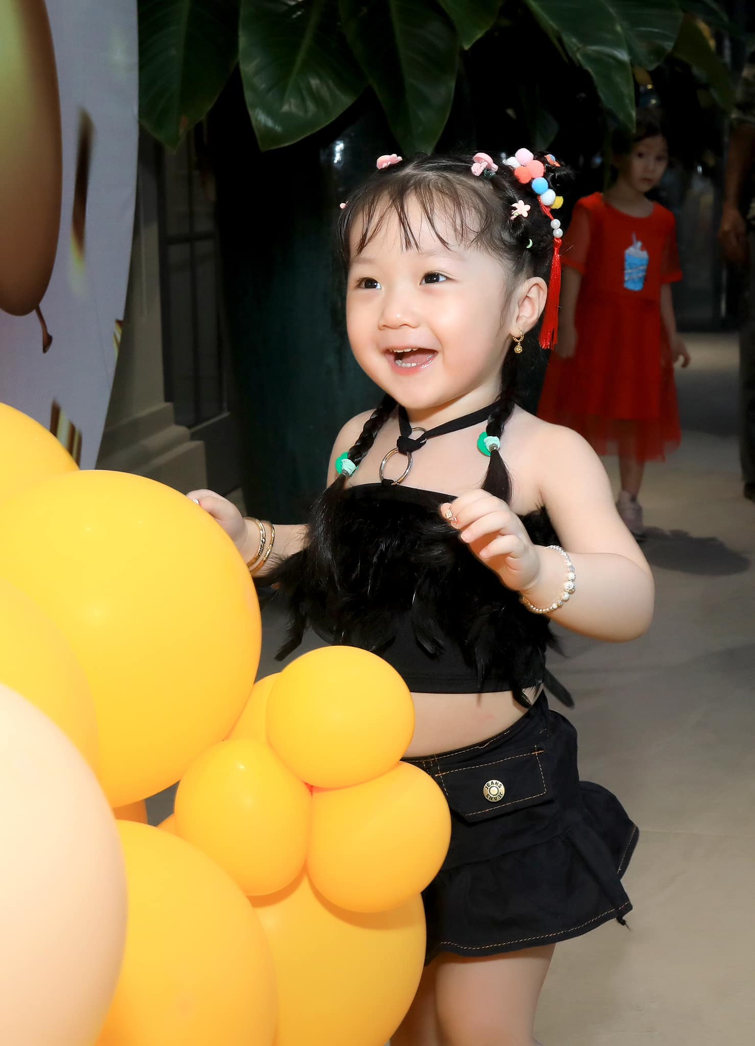 Vừa qua, Tina được bố mẹ tổ chức tiệc sinh nhật tròn 2 tuổi.