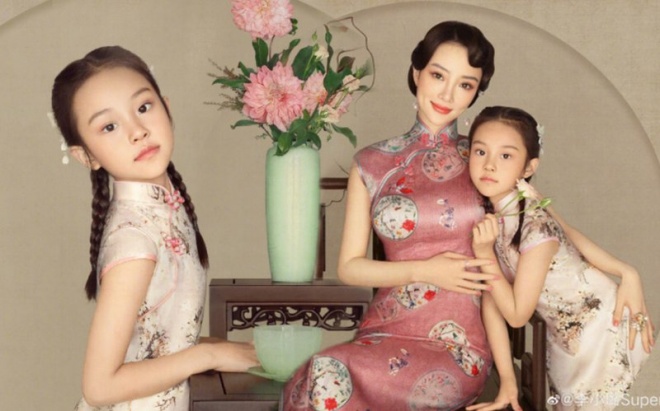 Cô cũng rất quan tâm đến chuyện học hành của Điềm Hinh.