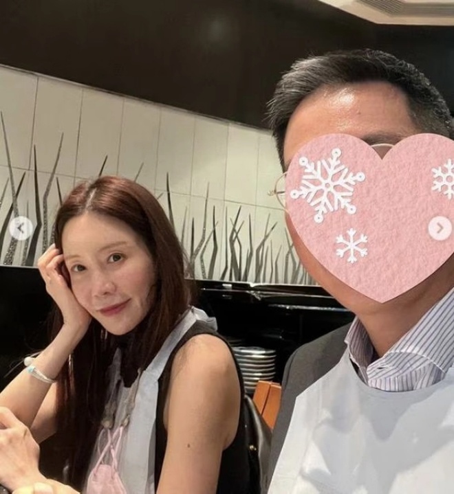 Nhiều người từng rất tò mò về người đàn ông của cô.