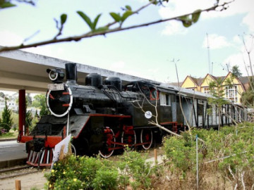 Ngắm nhà ga cổ nhất Việt Nam chỉ với 5.000 đồng