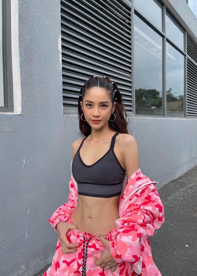 Mỹ nhân Tuyên Quang làm amp;#34;em gáiamp;#34; Mạnh Trường: Từng là thảm họa nàng Kiều, amp;#34;dao kéoamp;#34; 4 bộ phận trên mặt - 13