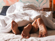 Sức khỏe - Sau quan hệ tình dục, người phụ nữ bỗng tê liệt phía dưới, bác sĩ cảnh báo nguy cơ tàn tật vĩnh viễn