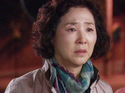 Bà bầu - Chị tôi lấy chồng giám đốc mẹ vui mất ngủ, lên thăm con gái bà ngất lịm khi nhìn cảnh này