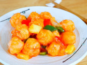 Bếp Eva - Tôm rang ăn mãi cũng chán, đem xào chua ngọt kiểu này ngon quên lối về