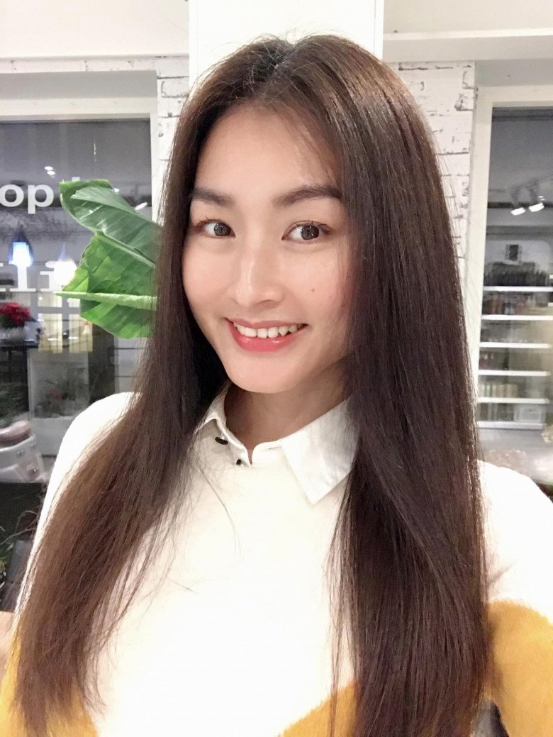 Hoa khôi trẻ nhất Việt Nam, 14 tuổi kiếm 1000 đô/ngày, U50 tóc muối tiêu nhưng mặt trẻ như chị của con - 13