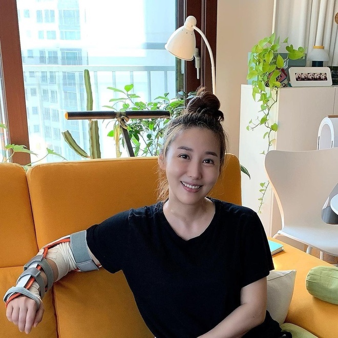 Min Ji Young phải điều trị vì mắc ung thư tuyến giáp.