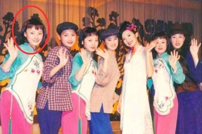 Lúc đó, cô thực sự mờ nhạt thậm chí chẳng có lời thoại.