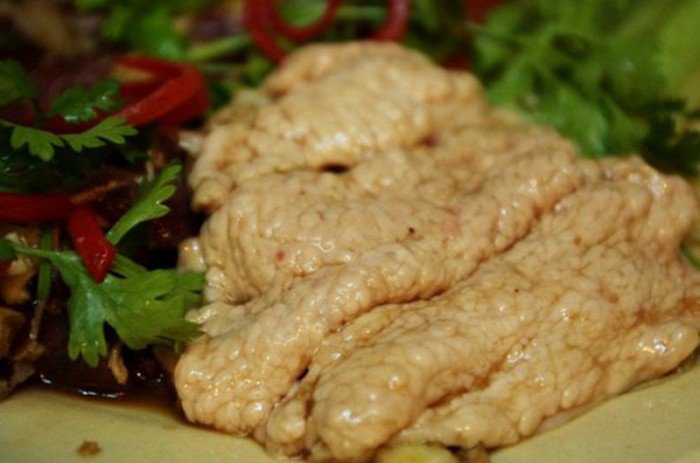 Nầm bò thực chất chính là phần vú của loài bò.