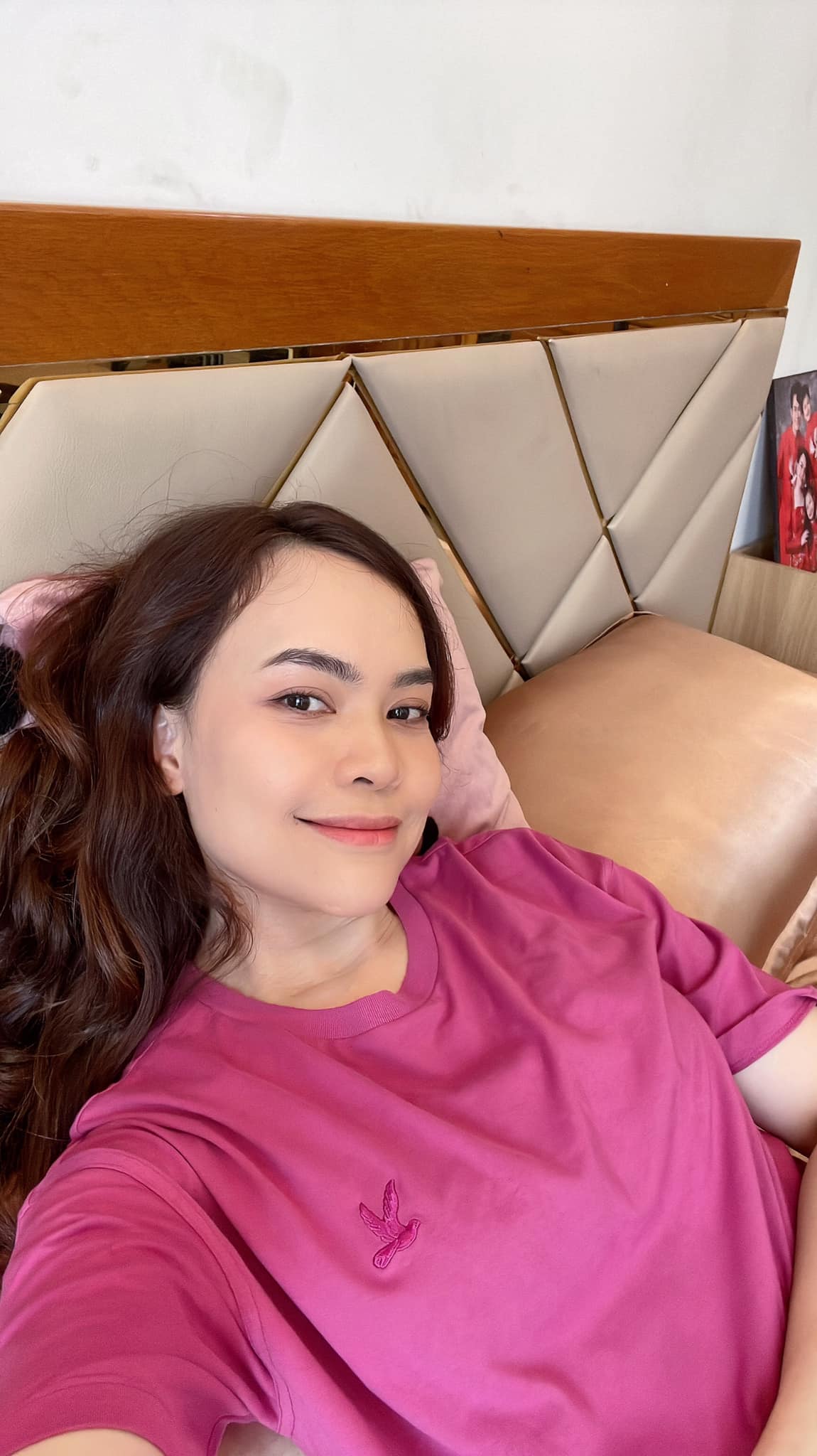 Nam MC VTV U50 trẻ như amp;#34;cậu béamp;#34;: Yêu vợ xinh 9 năm vẫn giữ trong trắng, ngày lễ chuyển khoản liền tay - 10