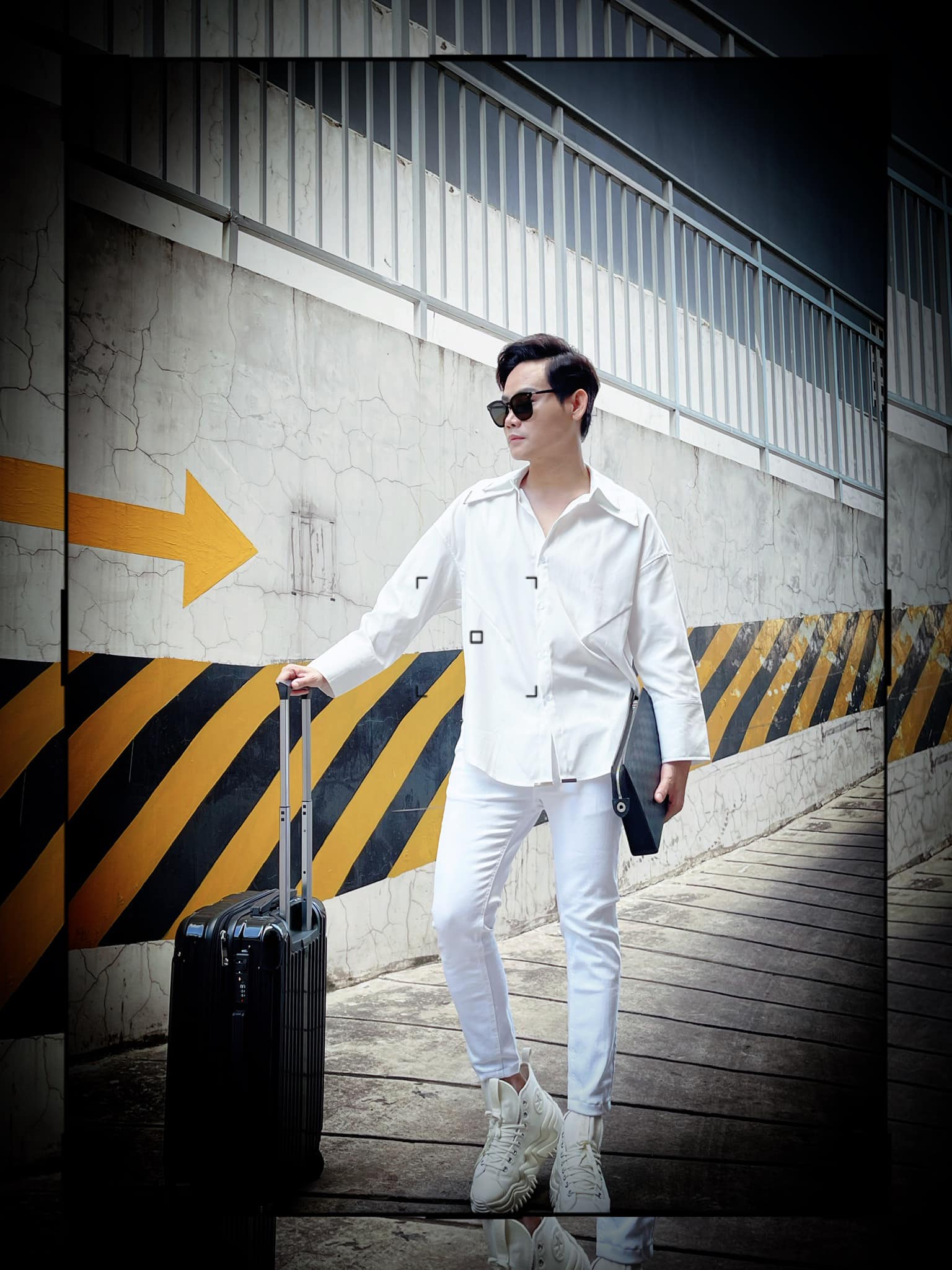 Nam MC VTV U50 trẻ như amp;#34;cậu béamp;#34;: Yêu vợ xinh 9 năm vẫn giữ trong trắng, ngày lễ chuyển khoản liền tay - 4