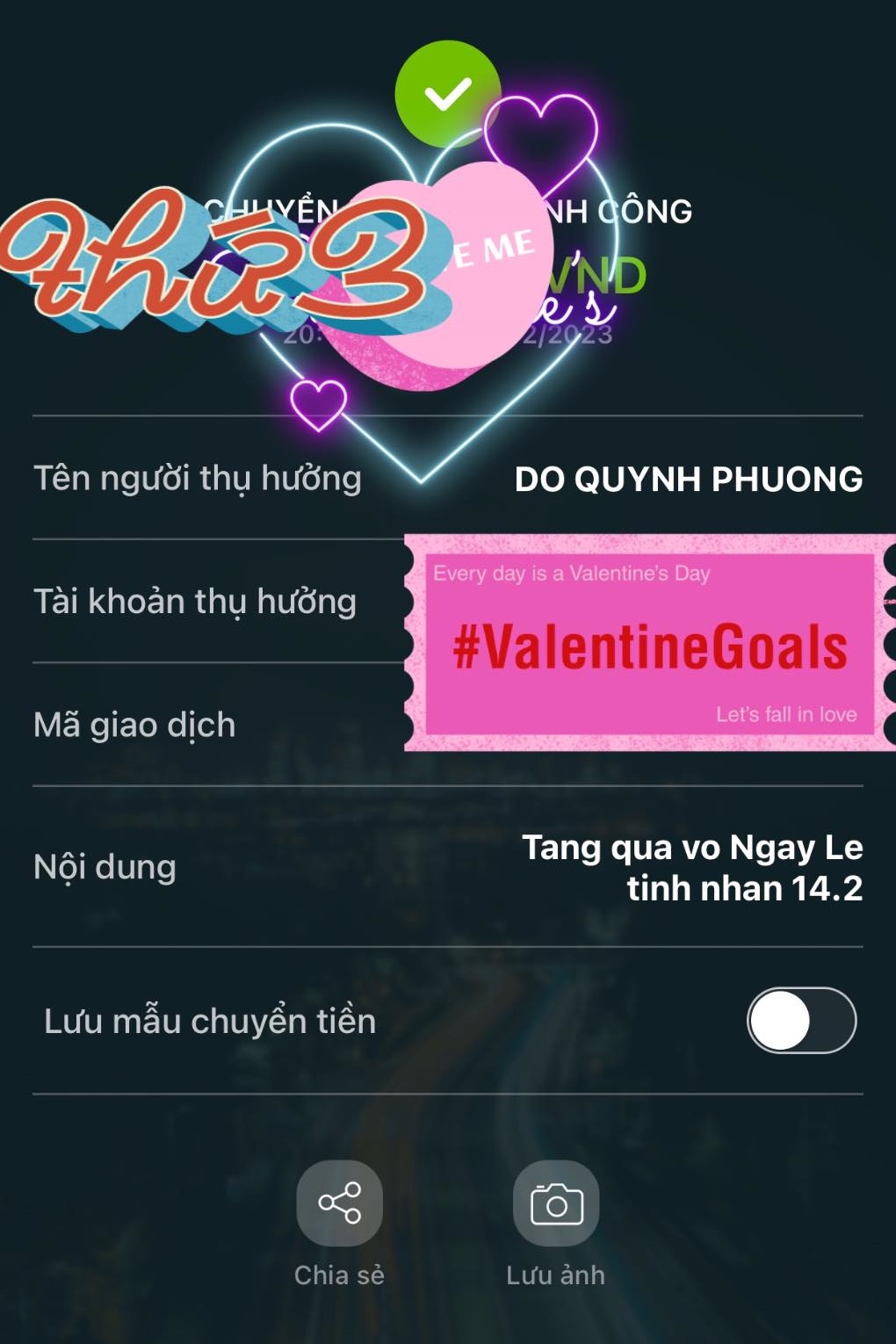 img srchttps://cdn.eva.vn/upload/1-2023/images/2023-02-23/nam-mc-vtv-u50-tre-nhu-cau-be-yeu-vo-xinh-9-nam-van-giu-trong-trang-ngay-le-chuyen-khoan-lien-tay-cats-crop-1677142466-640-width666height724.jpg width660 /