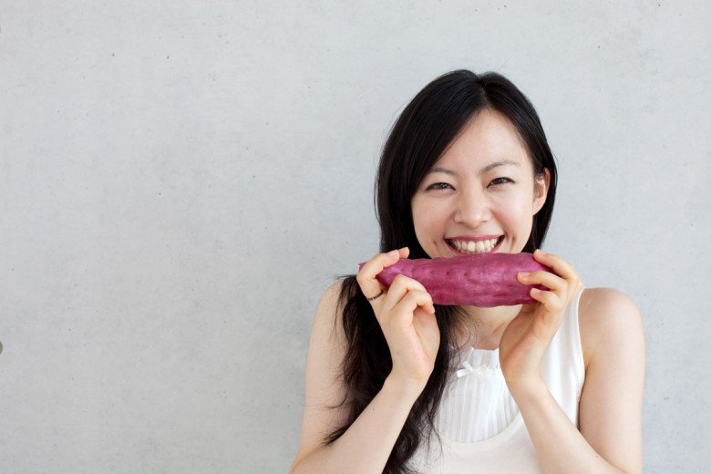 Ăn khoai lang vào buổi sáng và ăn hấp sẽ đạt hiệu quả hấp thụ dinh dưỡng tốt nhất. (Ảnh minh họa)