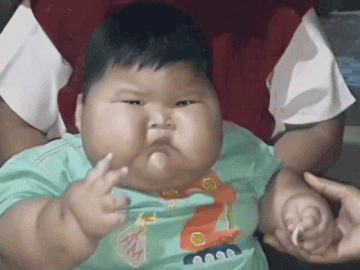 Clip: Choáng với bé trai 16 tháng nặng tới 27kg