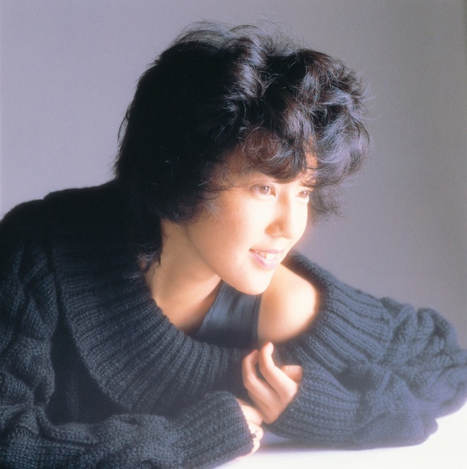 Ca sĩ, nhạc sĩ nổi tiếng Nhật Bản Miki Asakura được chẩn đoán mắc ung thư vú năm 2017. 