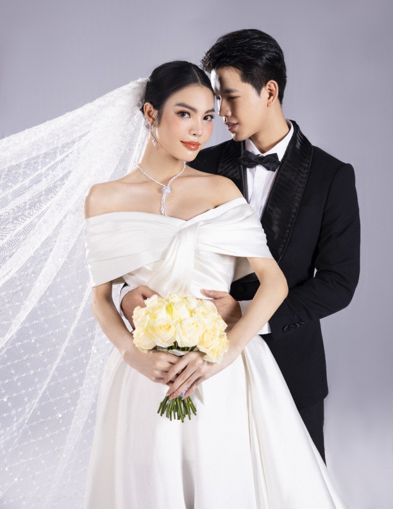 Mỹ nhân chuyển giới chụp ảnh cưới như bị ép lấy chồng: Chú rể kêu cứu ...