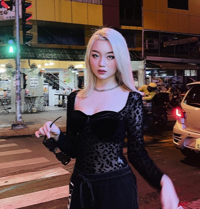 Cô nàng gặp không ít khó khăn khi bén duyên với rap.