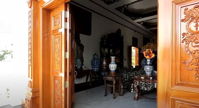 Choáng ngợp căn biệt phủ của đại gia nổi tiếng nhất nhì Long An, ít ai được vào trong - 10