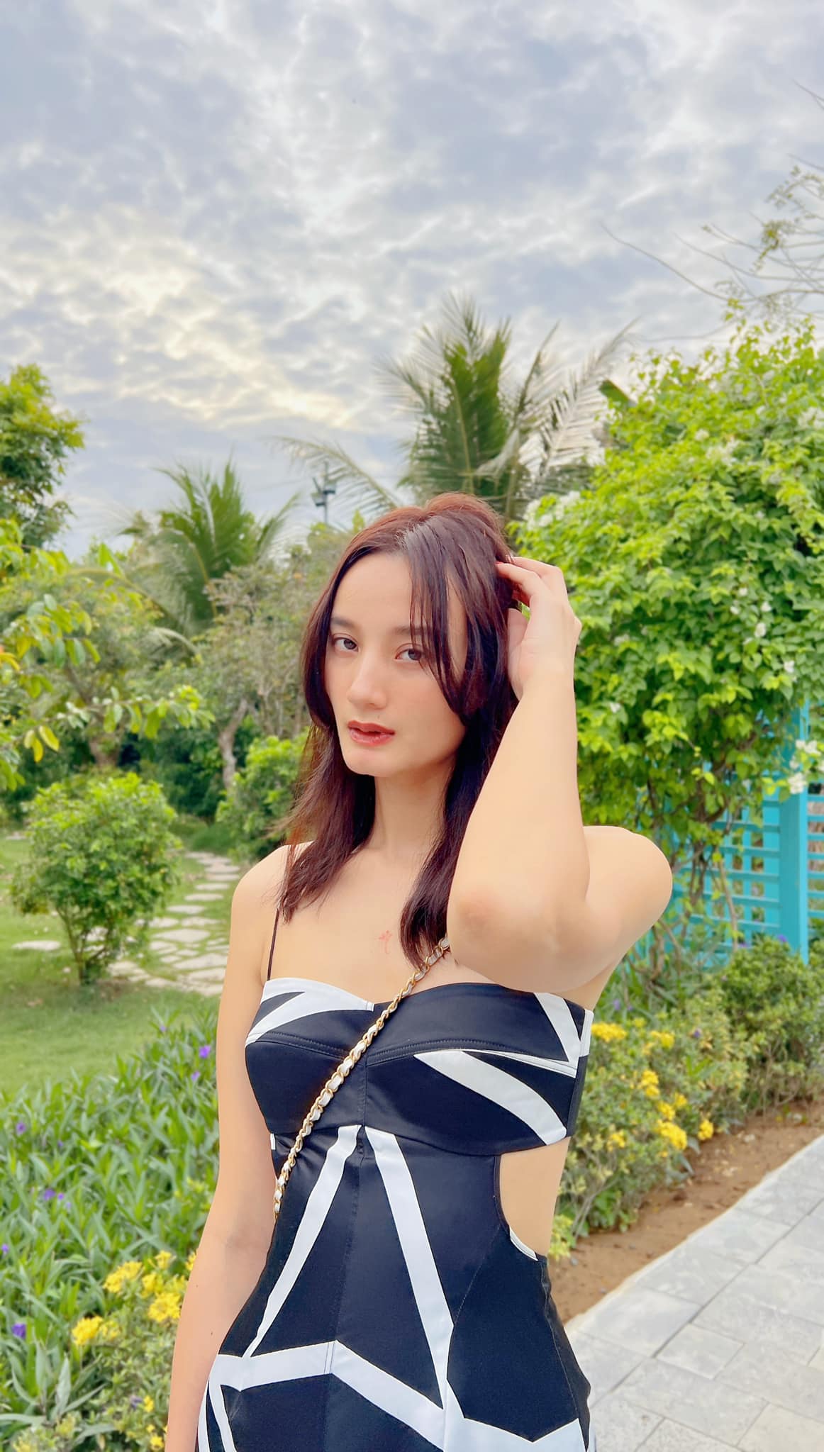 Đôi bạn thân Lê Thúy - Tuyết Lan sau 12 năm: Người có tình mới sau ly hôn, người lấy thiếu gia 8 năm chưa có con - 12