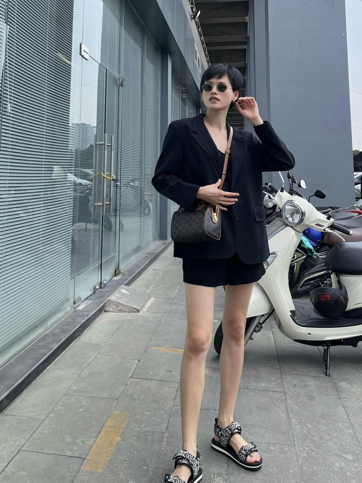 Đôi bạn thân Lê Thúy - Tuyết Lan sau 12 năm: Người có tình mới sau ly hôn, người lấy thiếu gia 8 năm chưa có con - 17