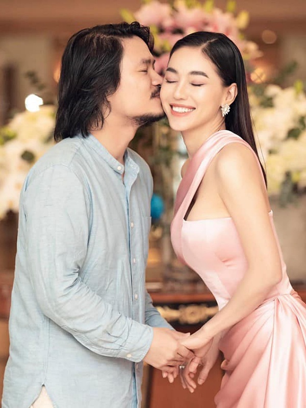 Cách tán gái đầy lãng mạn, thẳng thắn của Hoàng Nhật Nam chiếm được cảm tình từ nữ doanh nhân Kim Dung.