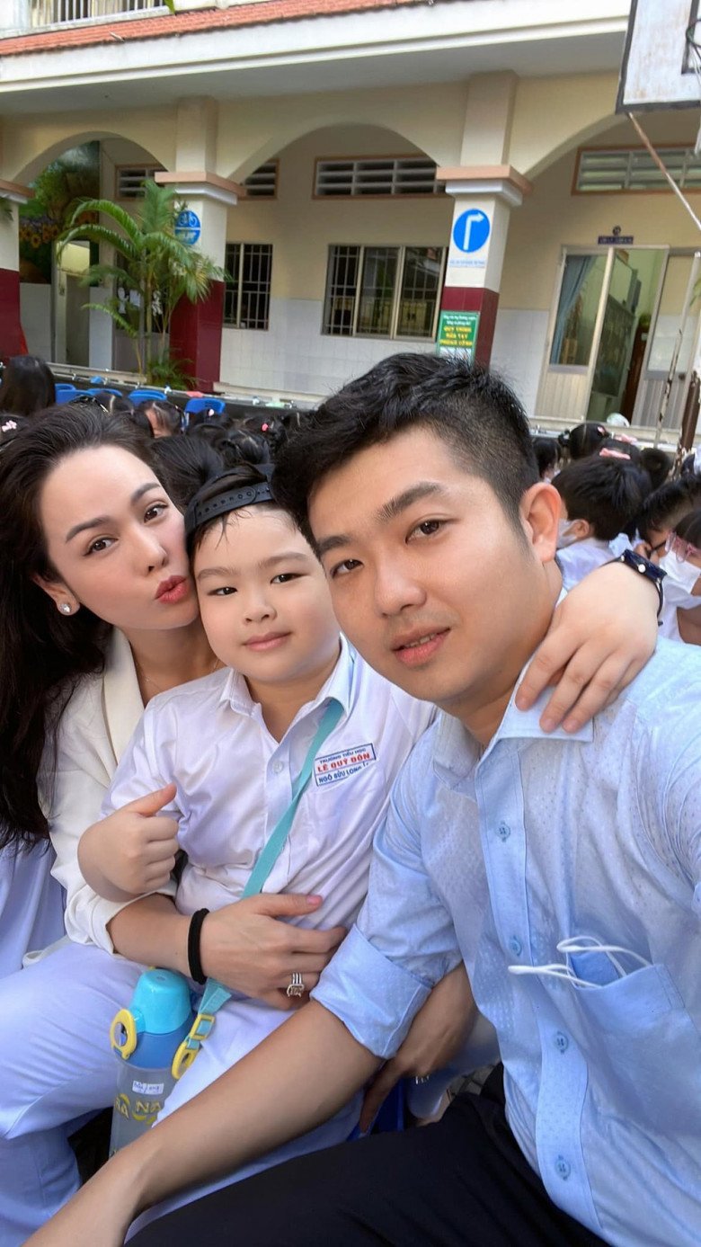 Con trai Nhật Kim Anh 8 tuổi cao lớn gần bằng bố, hạnh phúc khi bố mẹ ngừng kiện tụng, được du lịch khắp nơi - 14