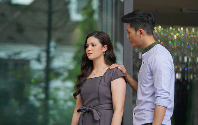 Người vợ tự ti về ngoại hình sau sinh của mình. (Ảnh minh họa).