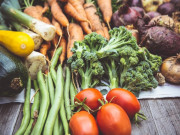 Sức khỏe - 5 loại thực phẩm “tầm thường” nhưng lại có lợi ích sức khỏe kinh ngạc, nhiều người có sẵn trong bếp mà lười ăn